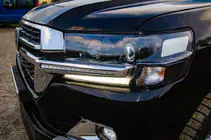 Toyota Land Cruiser 200 2007–2021 Framlyktor 2016+ (Executive) foto 4