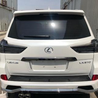 Baklyktor 2016+ (Superior Black, 2 st) Lexus LX570/450d 2008–2022 foto 4
