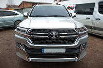 Toyota Land Cruiser 200 2007–2021 Framstrålkastare 2016+ (Standart) foto 8