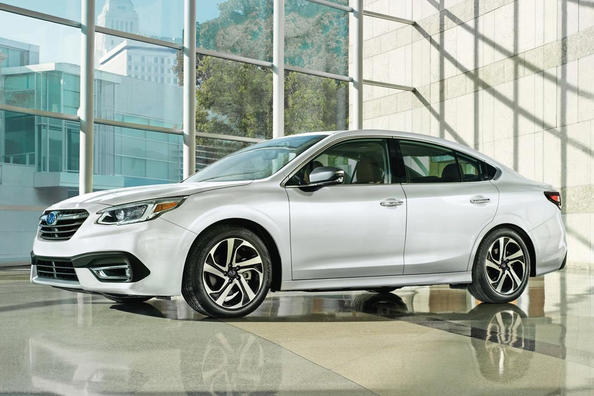 Sedanen Subaru Legacy, årsmodell 2020