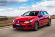 Test av prestandaversionen av halvkombin Volkswagen Golf GTI foto 8