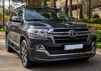 Toyota Land Cruiser 200 2007–2021 Bodykit 2016-2021 (Executive 2019) Vit färg foto 7