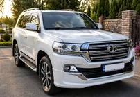 Toyota Land Cruiser 200 2007–2021 Bodykit 2016-2021 (Executive 2019) foto 9