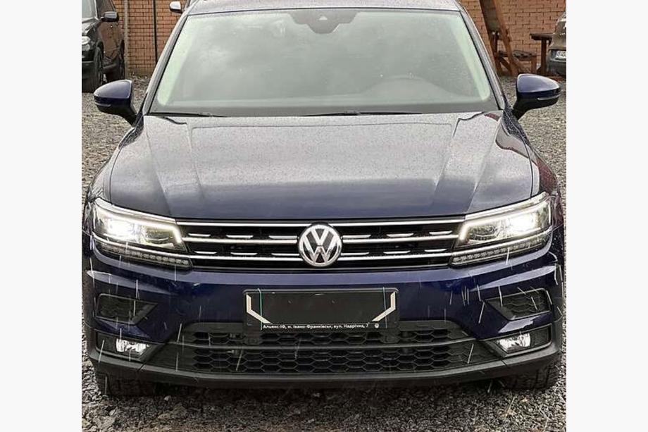Volkswagen Tiguan 2016–2023 Grillister 2016-2020 (2 st, rostfritt stål) Image