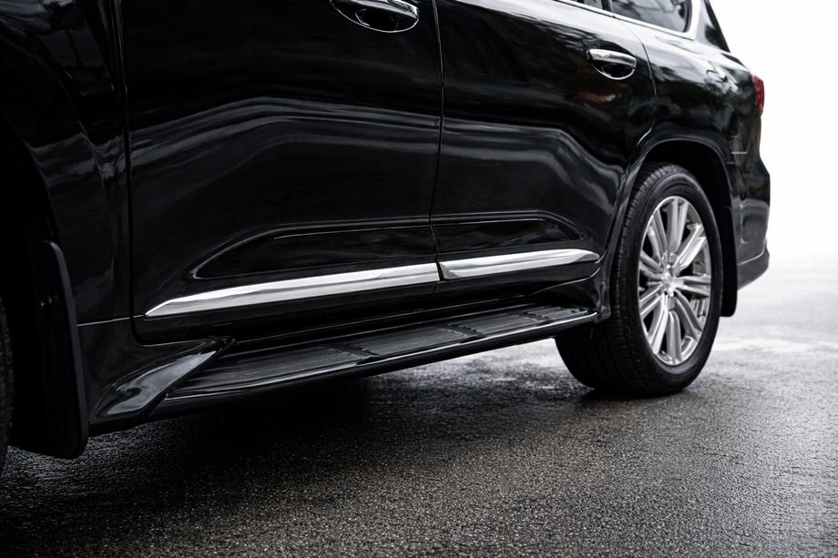 Lexus LX570/450d 2008–2022 Dörrlister (design 2016+) Foto 5