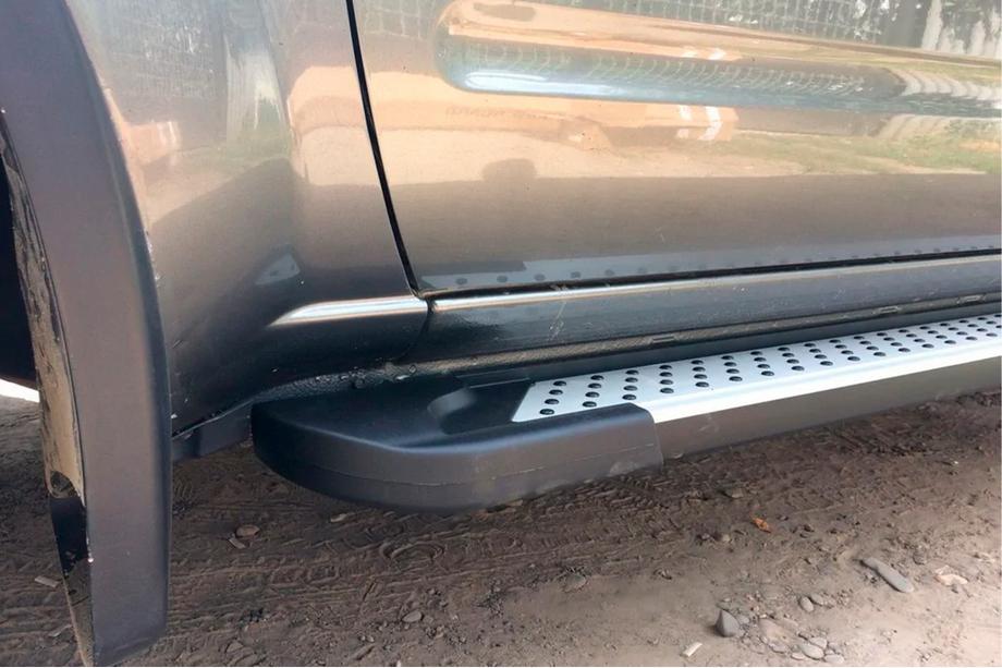 Nissan Pathfinder R51 2005–2014 Sidosteg Allmond Grey (2 st, aluminium) Foto 4