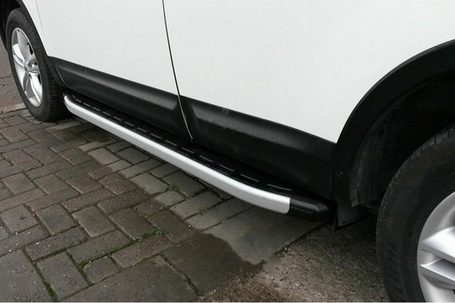 Nissan Qashqai 2007–2010 Sidosteg Fullmond (2 st, aluminium) Image