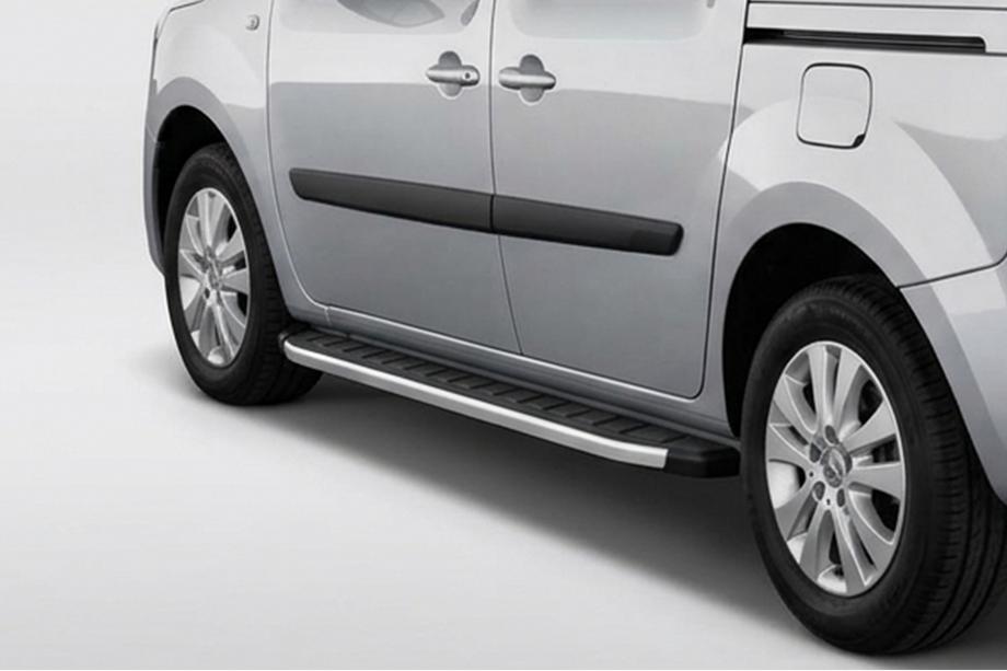 Renault Kangoo 2008–2020 Sidosteg Fullmond (2 st, aluminium) Image
