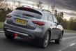 Test av crossovern Infiniti QX70 foto 9