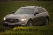 Test av crossovern Infiniti QX70 foto 1