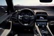 Upptrimmad version av den premiumcrossovern Jaguar F-Pace SVR foto 7