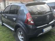 Dacia Sandero 2007–2013 Spoiler för lackering foto 3