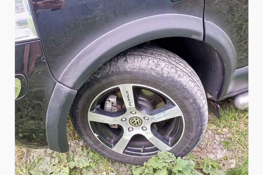 Volkswagen T5 Caravelle 2004–2010 Sats med lister och hjulhusbågar (11 delar) 1 dörr, lång hjulbas Foto 34