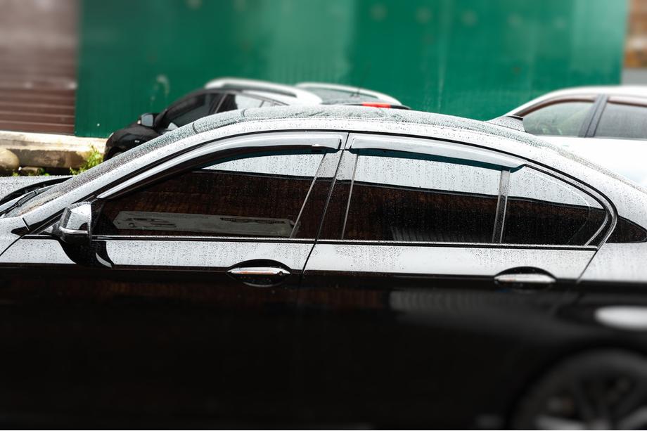 BMW 5-serien F10/F11 2010–2016 Vindavvisare SD (4 st, HIC) Image