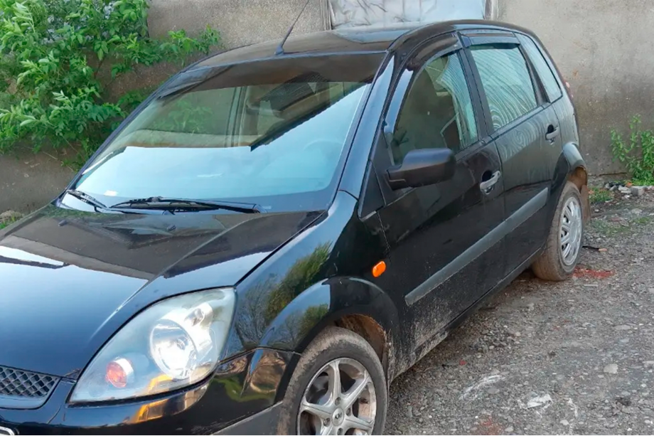 Ford Fiesta 2002–2008 Vindavvisare för sidorutor (4 st, HIC) Image