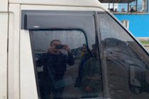 Ford Transit 2000–2014 Vindavvisare för sidorutor (2 st, HIC) foto 3