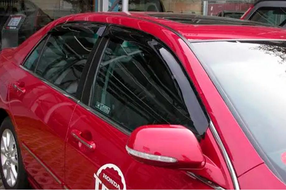 Honda Accord VIII 2008–2012 Vindavvisare SD (4 st, HIC) Image