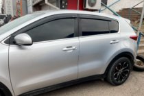 Kia Sportage 2015–2021 Vindavvisare för sidorutor (4 st, HIC) foto 7