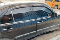 Mercedes E-class W210 1995–2002 Vindavvisare SD (4 st, HIC) foto 4