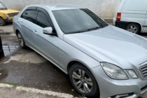 Mercedes E-class W212 2009–2016 Vindavvisare SD (4 st, HIC) foto 5