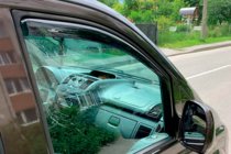 Mercedes Vito W639 2004–2014 Insticksmonterade vindavvisare (2 st, HIC) foto 1