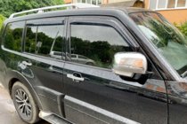 Mitsubishi Pajero Wagon III 1999–2006 Vindavvisare för sidorutor (4 st, HIC) foto 9