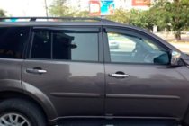 Mitsubishi Pajero Sport 2008–2015 Vindavvisare för sidorutor (4 st, HIC) foto 8
