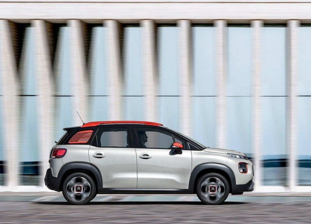 Test av den kompakta crossovern Citroen C3 Aircross
