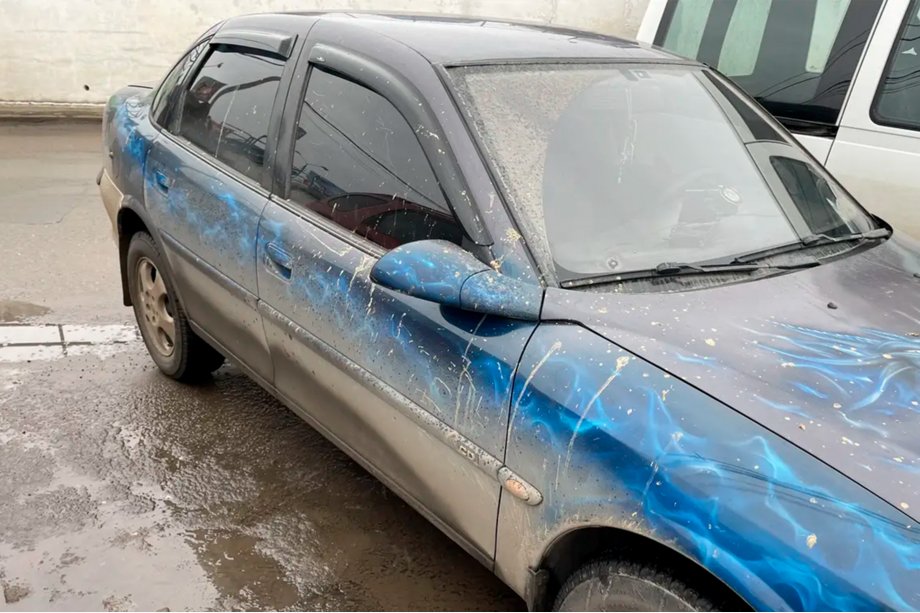 Opel Vectra B 1995–2002 Vindavvisare SD (4 st, HIC) Image