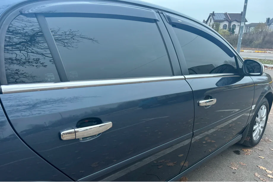 Opel Vectra C 2002–2008 Vindavvisare SD (4 st, HIC) Image