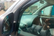 Renault Kangoo 2008–2020 Insticksmonterade vindavvisare (2 st, HIC) foto 15