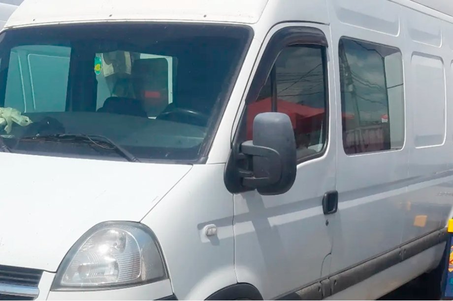 Renault Master 1998–2010 Vindavvisare för sidorutor (2 st, HIC) Foto 9