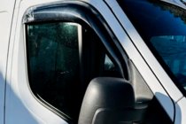 Renault Master 2011–2023 Vindavvisare för sidorutor (2 st, HIC) foto 4