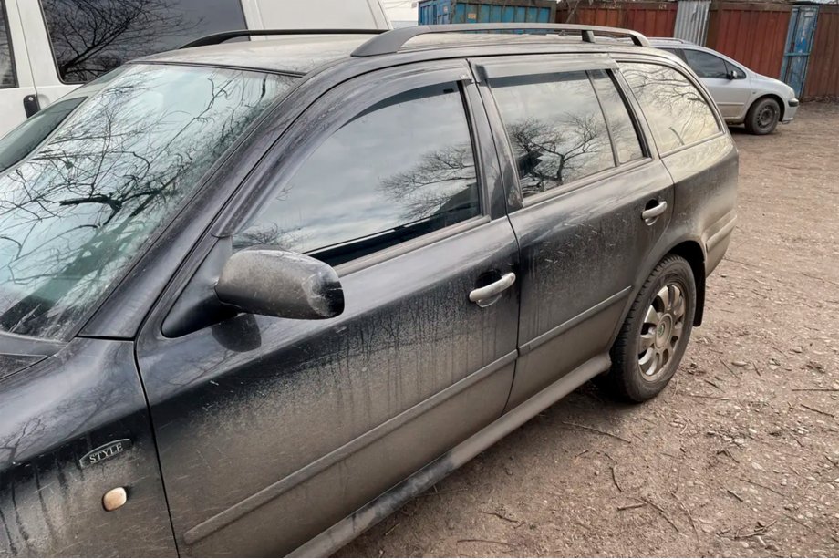 Skoda Octavia I Tour A4 1996–2010 Vindavvisare SW (4 st, HIC) Foto 7
