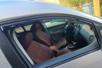 Volkswagen Caddy 2004–2010 Insticksmonterade vindavvisare (2 st, HIC) foto 2