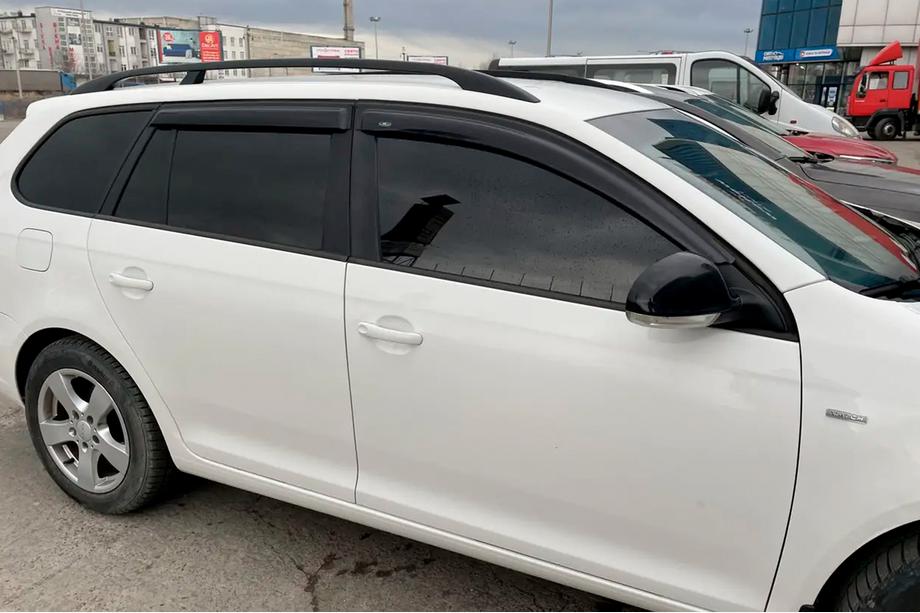Volkswagen Golf 6 2008–2014 Vindavvisare Variant (4 st, HIC) Foto 1
