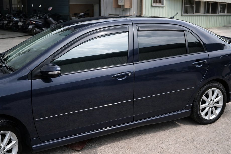 Volkswagen Jetta 2006–2011 Vindavvisare för sidorutor (4 st, HIC) Image