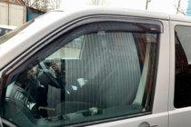 Volkswagen T5 Multivan 2003–2010 Vindavvisare för sidorutor (2 st, HIC) foto 16