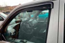 Volkswagen T5 Multivan 2003–2010 Vindavvisare för sidorutor (2 st, HIC) foto 17