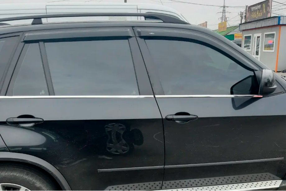 BMW X5 E70 2007–2013 Vindavvisare för sidorutor (4 st, HIC) Image
