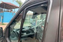 Mercedes Sprinter W906 2006–2018 Insticksmonterade vindavvisare (2 st, HIC) foto 12