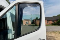 Mercedes Sprinter W906 2006–2018 Insticksmonterade vindavvisare (2 st, HIC) foto 17