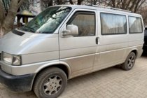 Volkswagen T4 Caravelle/Multivan 1990–2003 Insticksmonterade vindavvisare (2 st, HIC) foto 3