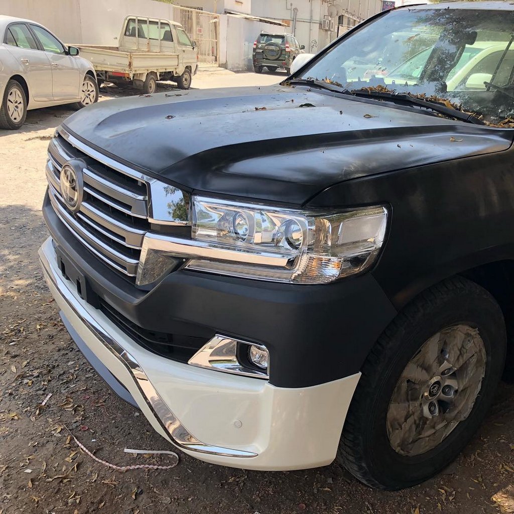 Vi erbjuder facelift för Toyota LandCruiser 200