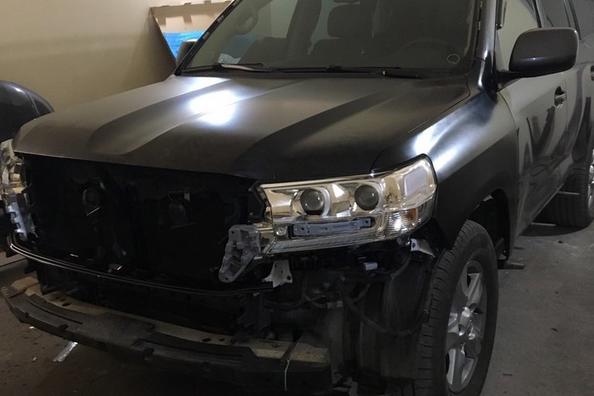 Vi erbjuder facelift för Toyota LandCruiser 200