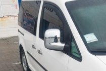 Volkswagen Caddy 2015–2020 Insticksmonterade vindavvisare (2 st, HIC) foto 7