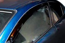 Mazda 323 1977–2003 Vindavvisare för sidorutor (4 st, HIC) foto 1