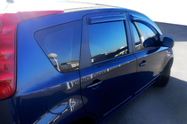 Nissan Note 2004–2012 Vindavvisare för sidorutor (4 st, HIC) foto 1