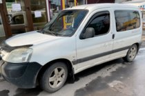 Peugeot Partner 1996–2008 Insticksmonterade vindavvisare (2 st, HIC) foto 3
