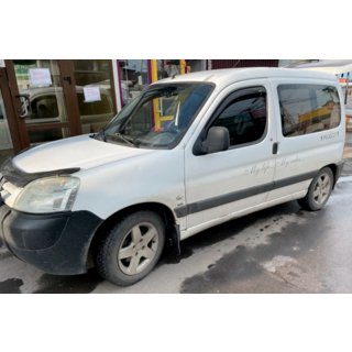 Insticksmonterade vindavvisare (2 st, HIC) Peugeot Partner 1996–2008 foto 3
